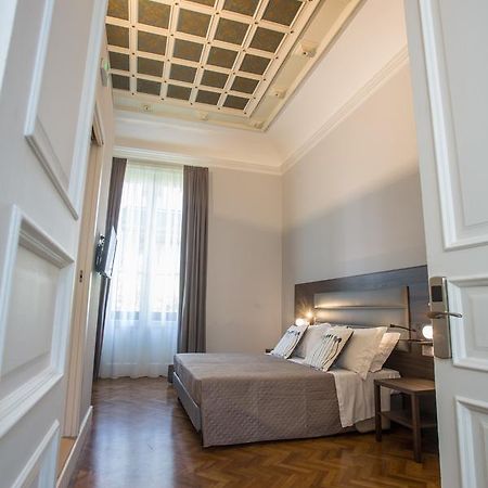 Re Vittorio De Luxe Bed & Breakfast Messina Exterior photo